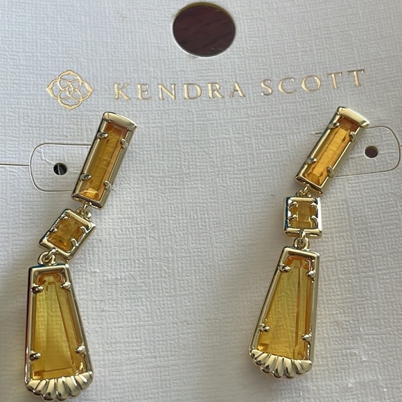 Kendra Scott Serena Linear Earrings  New Drop Tier Yellow Square New Sz OS - Picture 5 of 7